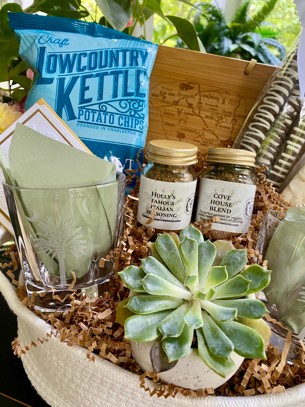 The Palmetto Welcome Basket, FREE DELIVERY